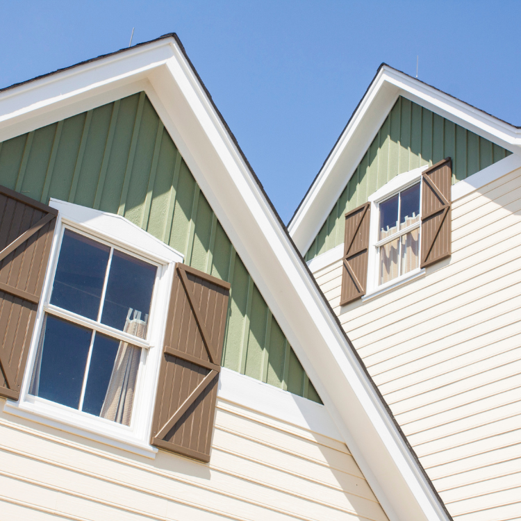 Siding in New Castle, Washington Siding in New Castle, Washington